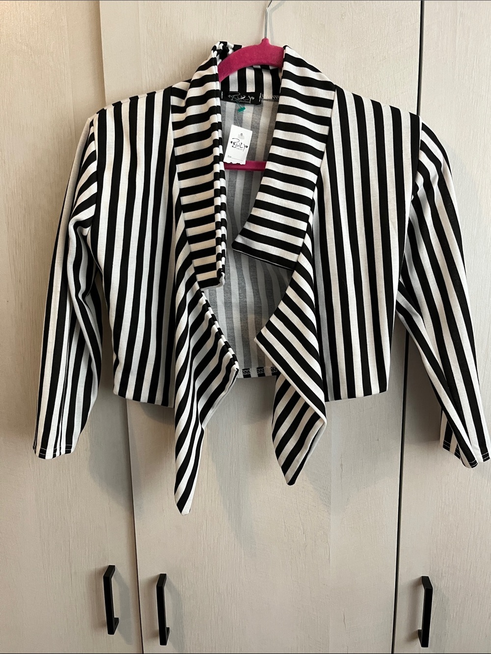 Striped Open-Front Cropped Jacket - Black & White